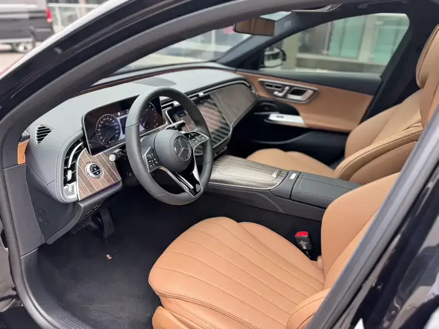 Mercedes-Benz E-Class Mercedes-Benz E-Class 2024 E 300 L Fashion Edition 2024 — миниатюра 4