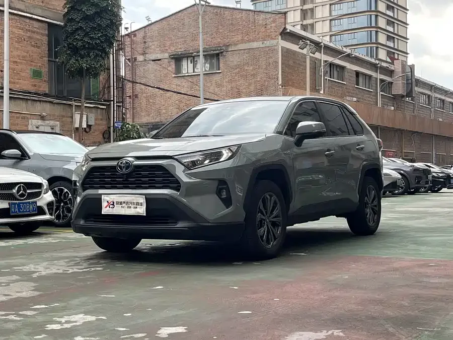 Toyota RAV4 2023