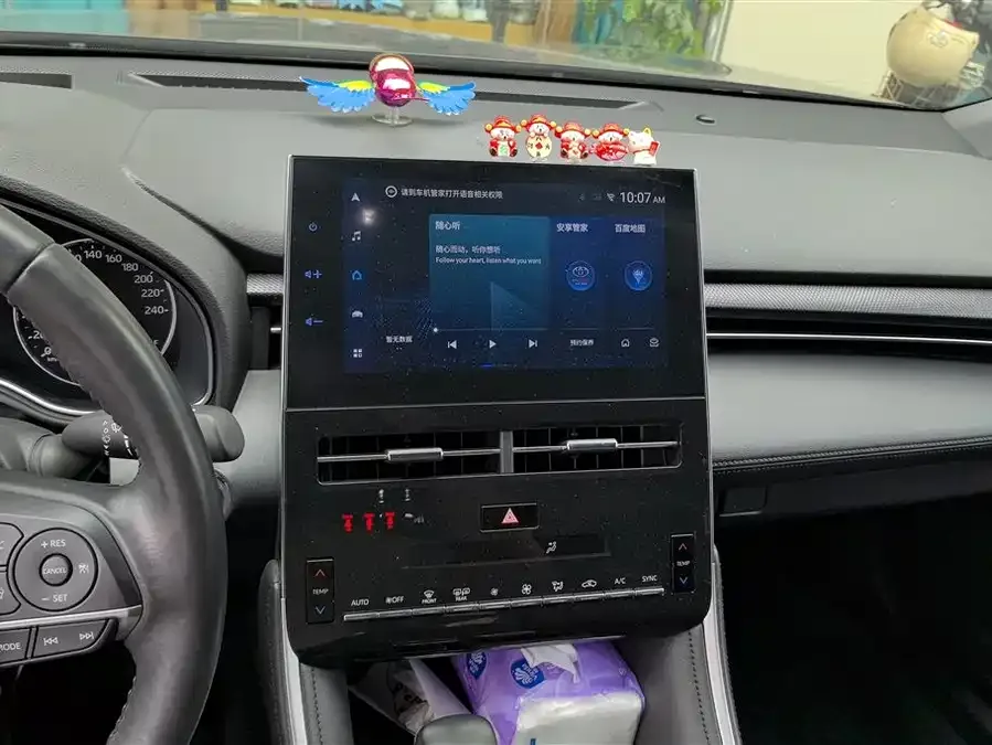 Toyota Avalon 2023 Avalon Hybrid 2.5L Luxury Edition 2024 — миниатюра 4