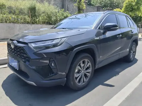 Toyota RAV4 2024 buy in Moscow
