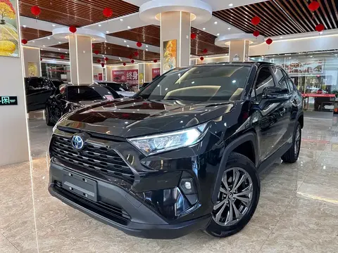 Toyota RAV4 2024 buy in Moscow
