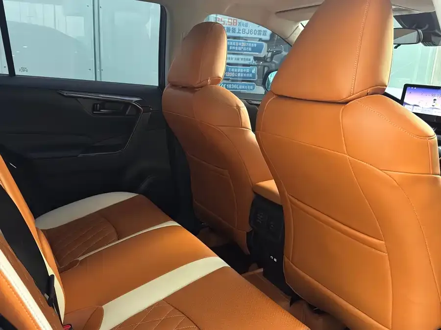 Toyota RAV4 RAV4 Rongfang 2023 Dual Engine 2.5L E-CVT Two-Wheel Drive Elite Edition 2023 — миниатюра 3
