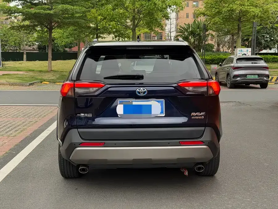 Toyota RAV4 RAV4 Rongfang 2023 Dual Engine 2.5L E-CVT 2WD Elite Plus Edition 2023 — миниатюра 2