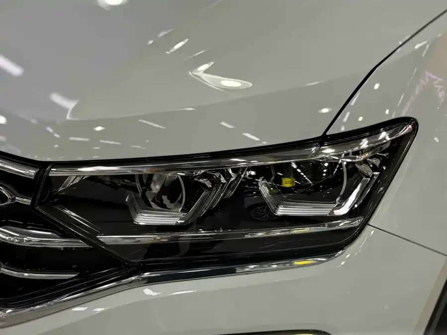 Volkswagen Tayron Tanyue 2021 330TSI 2WD Luxury Smart Edition 2022 — миниатюра 2