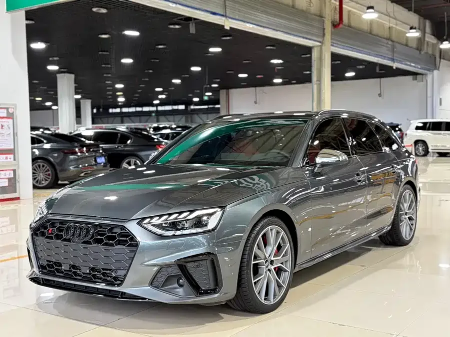 Audi S4 2025