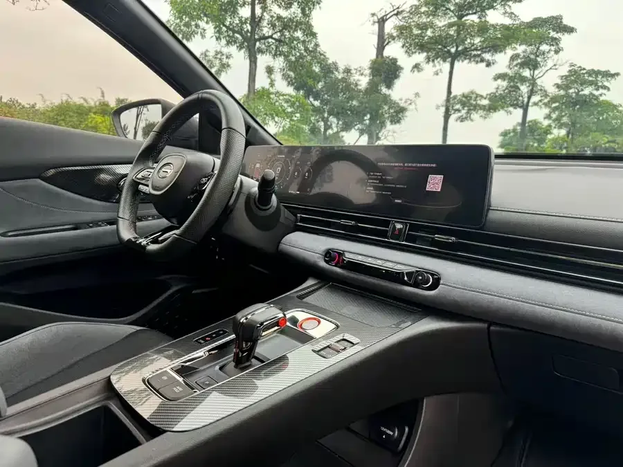 GAC Trumpchi Shadow Leopard Shadow Leopard 2023 400T Automatic R MAX 2023 — миниатюра 4