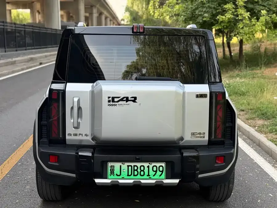 iCAR 03T iCAR 03T 2024 501km 4WD long range version 2025 — миниатюра 2