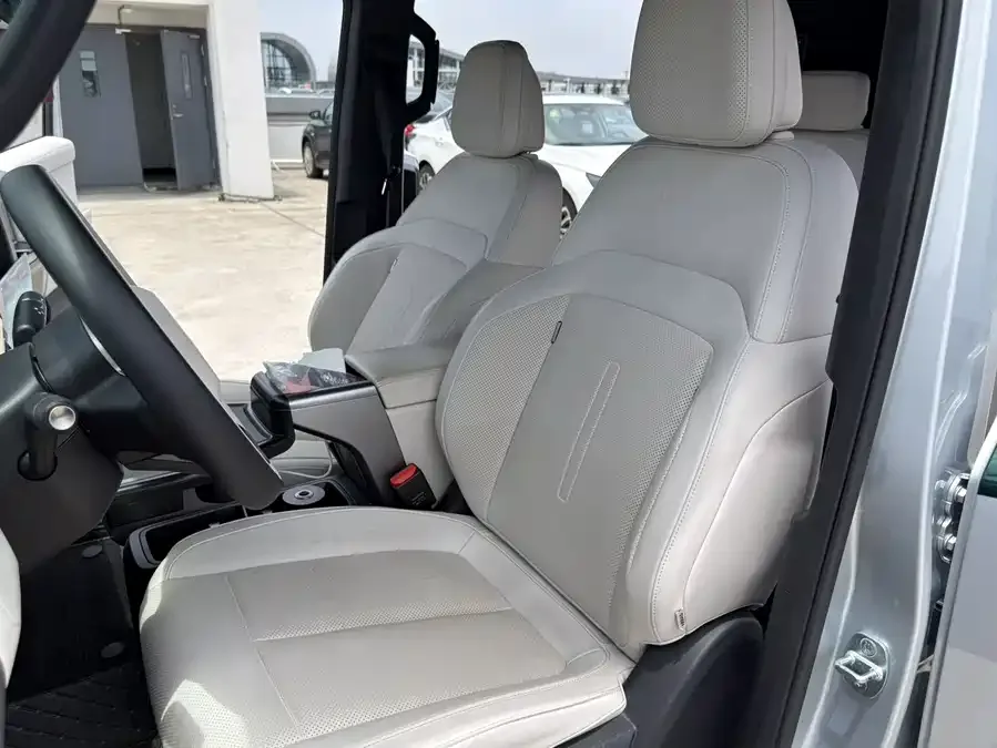 iCAR Super V23 iCAR Super V23 2025 401 Two-Wheel Drive Intelligent Driving Edition 2024 — миниатюра 2