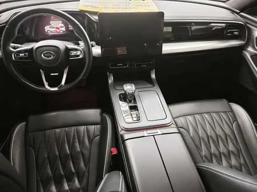 GAC Trumpchi GS8 Trumpchi GS8 2022 Pilot Series 2.0TGDI 2WD Luxury Smart Edition (7 Seaters) 2022 — миниатюра 4