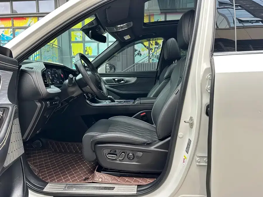 GAC Trumpchi GS8 Trumpchi GS8 2022 Pilot Series 2.0TGDI 4WD Supreme Edition (7 seats) 2023 — миниатюра 2