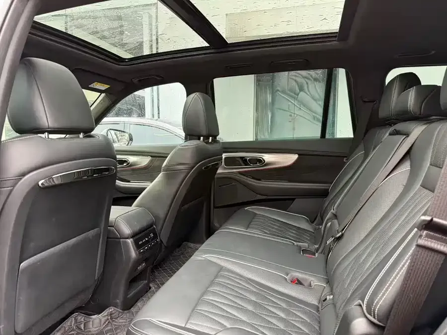 GAC Trumpchi GS8 Trumpchi GS8 2022 Dual Engine Series 2.0TM 2WD Premium Edition (6 seats) 2023 — миниатюра 4