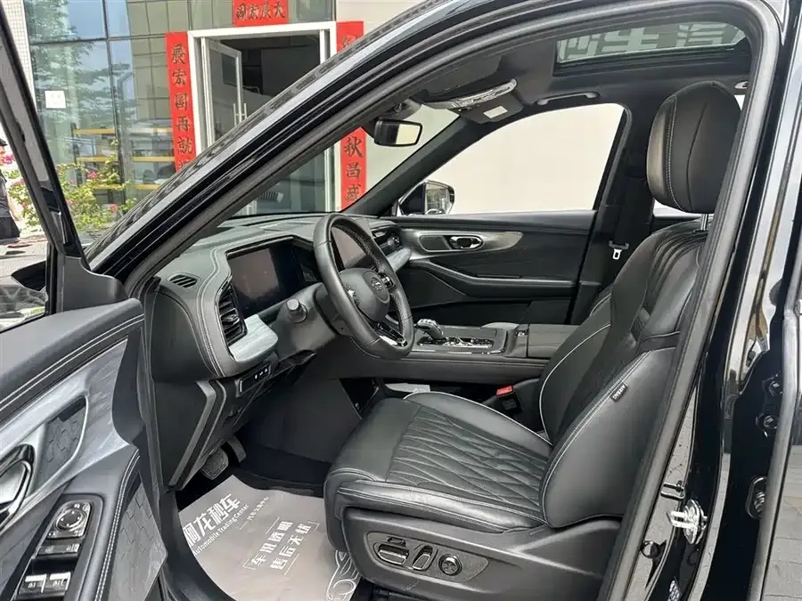 GAC Trumpchi GS8 Trumpchi GS8 2022 Dual Engine Series 2.0TM 2WD Premium Edition (6 seats) 2022 — миниатюра 3