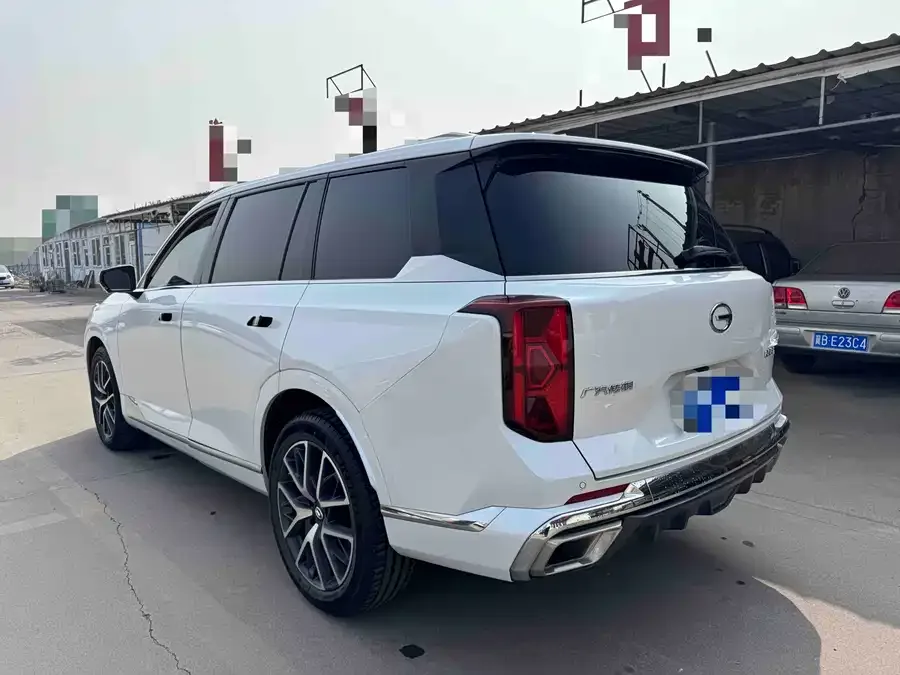 GAC Trumpchi GS8 Trumpchi GS8 2022 Dual Engine Series 2.0TM 4WD Premium Edition (6 seats) 2022 — миниатюра 2