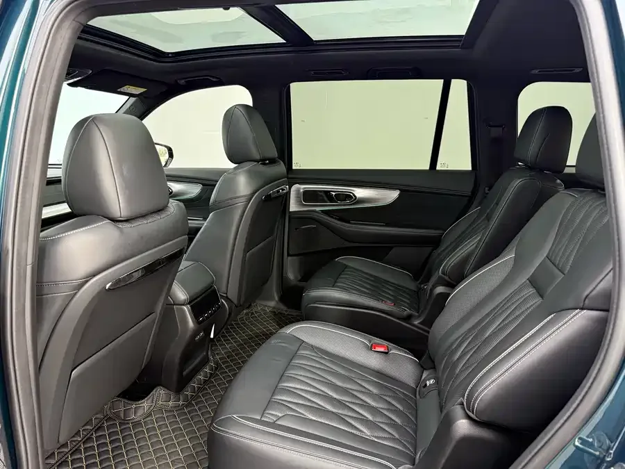 GAC Trumpchi GS8 Trumpchi GS8 2022 Dual Engine Series 2.0TM 2WD Premium Edition (6 seats) 2022 — миниатюра 4