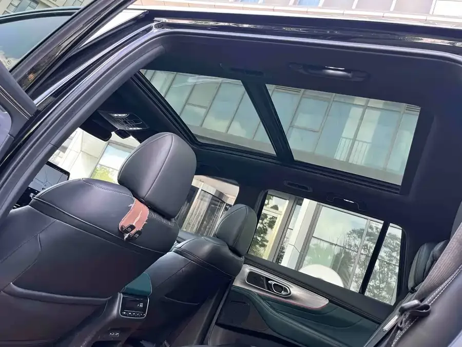 GAC Trumpchi GS8 Trumpchi GS8 2022 Pilot Series 2.0TGDI 2WD Luxury Smart Edition (7 Seaters) 2022 — миниатюра 3
