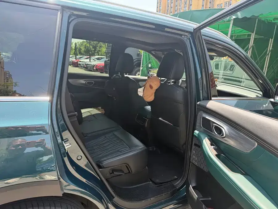 GAC Trumpchi GS8 Trumpchi GS8 2022 Pilot Series 2.0TGDI 2WD Luxury Smart Edition (7 Seaters) 2023 — миниатюра 5