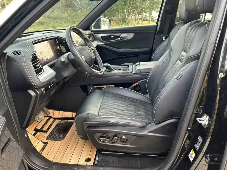 GAC Trumpchi GS8 Trumpchi GS8 2022 Dual Engine Series 2.0TM 2WD Premium Edition (7 Seaters) 2022 — миниатюра 4