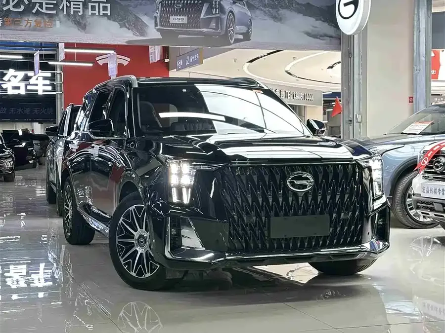 GAC Trumpchi GS8 Trumpchi GS8 2022 Dual Engine Series 2.0TM Four-Wheel Drive Flagship Edition (Six-Seater) 2023 — миниатюра 2