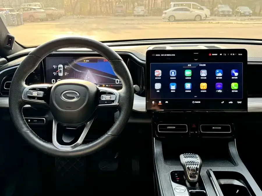 GAC Trumpchi GS8 Trumpchi GS8 2024 Navigator Series 2.0TGDI 2WD Luxury Intelligent Connected Edition 7-Seater 2024 — миниатюра 3