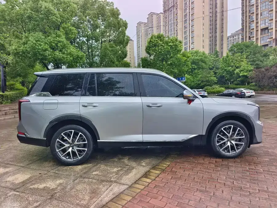 GAC Trumpchi GS8 Trumpchi GS8 2022 Pilot Series 2.0TGDI 2WD Luxury Smart Edition (7 Seaters) 2022 — миниатюра 3