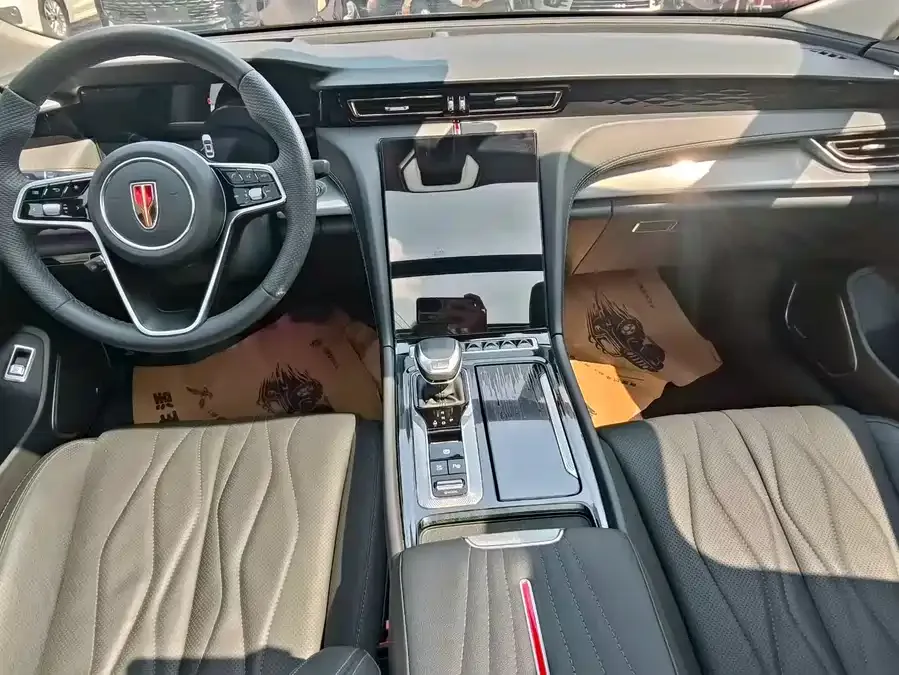 Hongqi H5 Hongqi H5 2023 2.0T Automatic Intelligent Connected Flag Edition 2023 — миниатюра 3