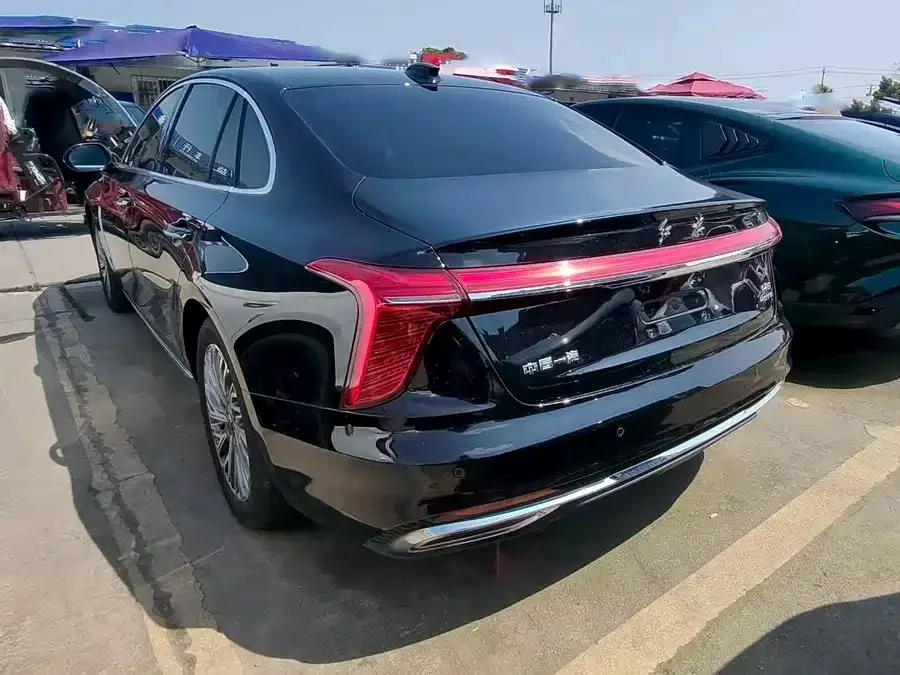 Hongqi H5 Hongqi H5 2023 2.0T Automatic Intelligent Connected Flag Edition 2023 — миниатюра 4