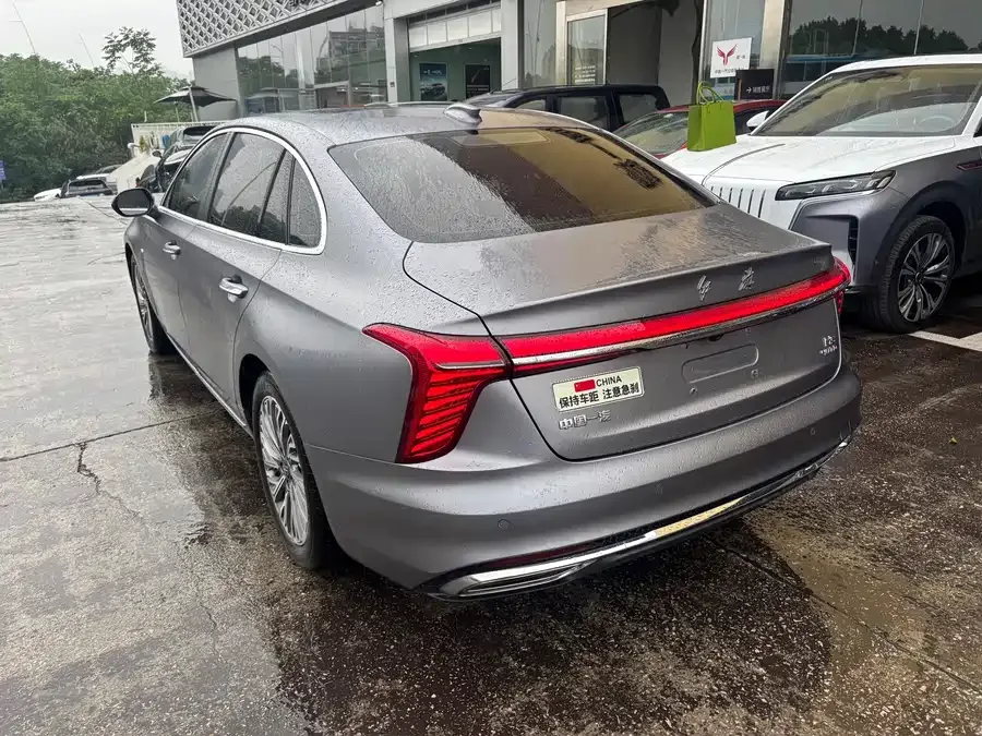 Hongqi H5 Hongqi H5 2023 2.0T Automatic Intelligent Connection Flagship Chang Edition 2023 — миниатюра 2