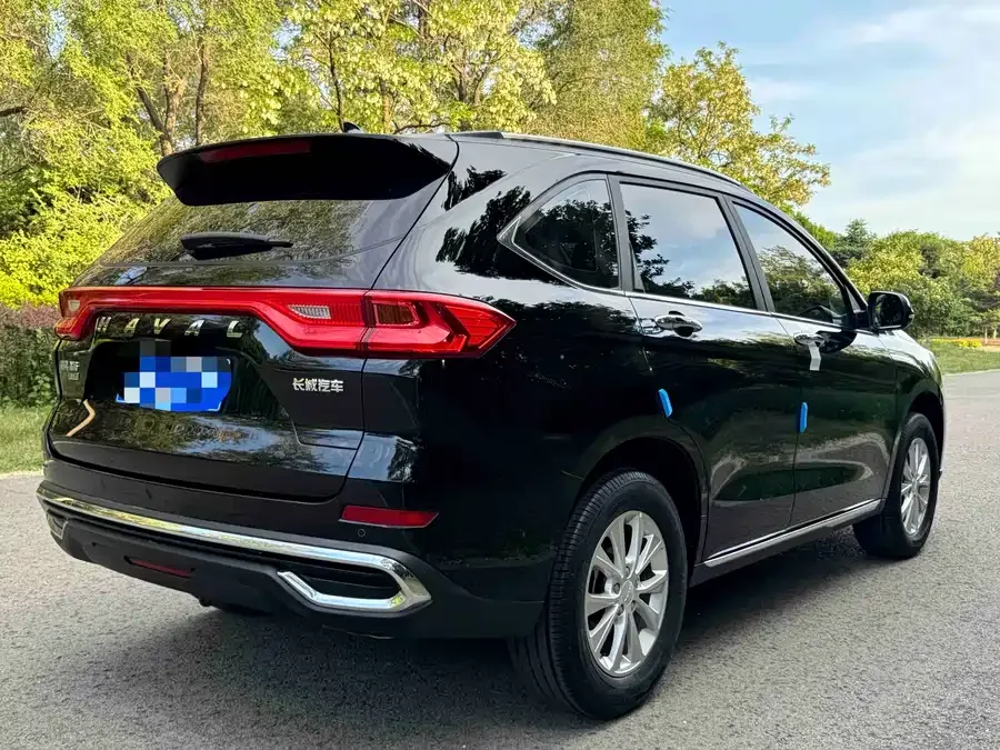 Haval M6 Haval M6 2021 PLUS 1.5T manual luxury smart connected model 2023 — миниатюра 2