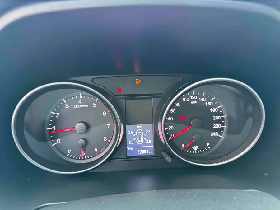Haval M6 Haval M6 2021 PLUS 1.5T manual luxury smart connected model 2023 — миниатюра 4