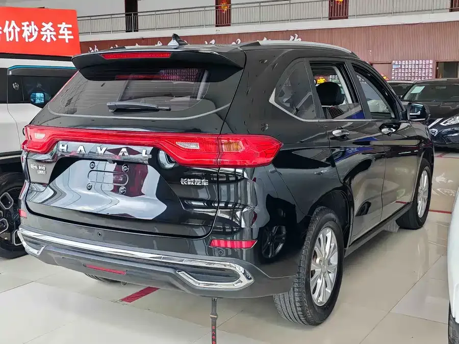 Haval M6 Haval M6 2023 PLUS 1.5T DCT Luxury Smart Connected Edition 2024 — миниатюра 2