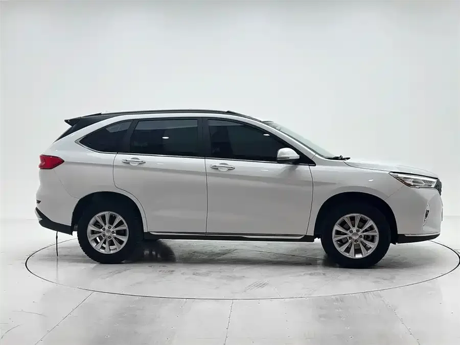Haval M6 Haval M6 2021 PLUS 1.5T DCT Luxury Smart Connected Edition 2023 — миниатюра 3