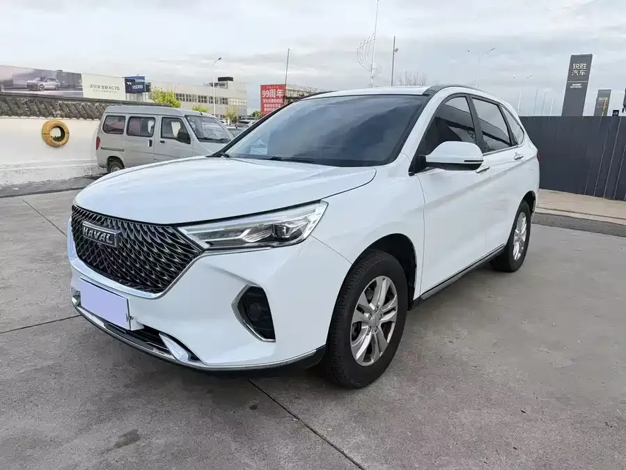 Haval M6 Haval M6 2021 PLUS 1.5T DCT Comfort Edition 2022 — фото 1, купить с доставкой в Москву