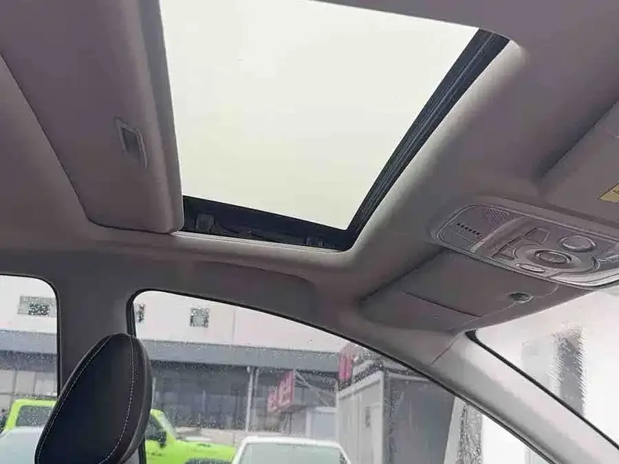 Haval M6 Haval M6 2023 PLUS 1.5T manual luxury smart connected model 2023 — миниатюра 4