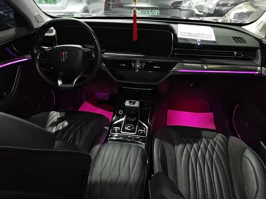 Hongqi HS5 Hongqi HS5 2022 facelift 2.0T Zhilian Qixiang Edition 2022 — миниатюра 4