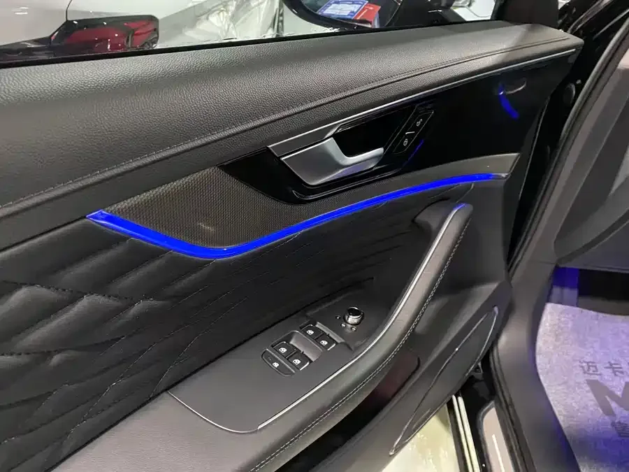 Hongqi HS5 Hongqi HS5 2022 facelift 2.0T Zhilian Qixiang Edition 2023 — миниатюра 2