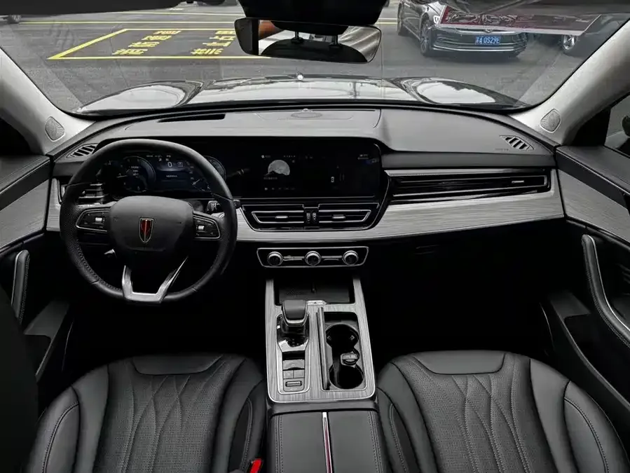 Hongqi HS5 Hongqi HS5 2025 2.0T 4WD Flagship Enjoy Pro Edition 2025 — миниатюра 3