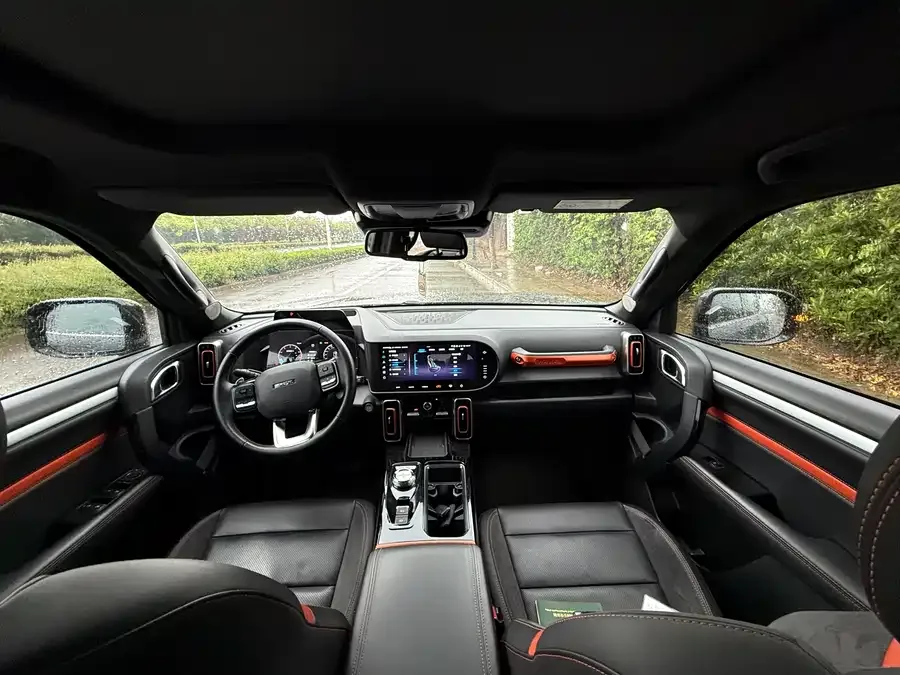 Haval Big dog Haval Big Dog 2021 2.0T DCT 4WD Roaring Sky Dog Edition 2022 — миниатюра 4