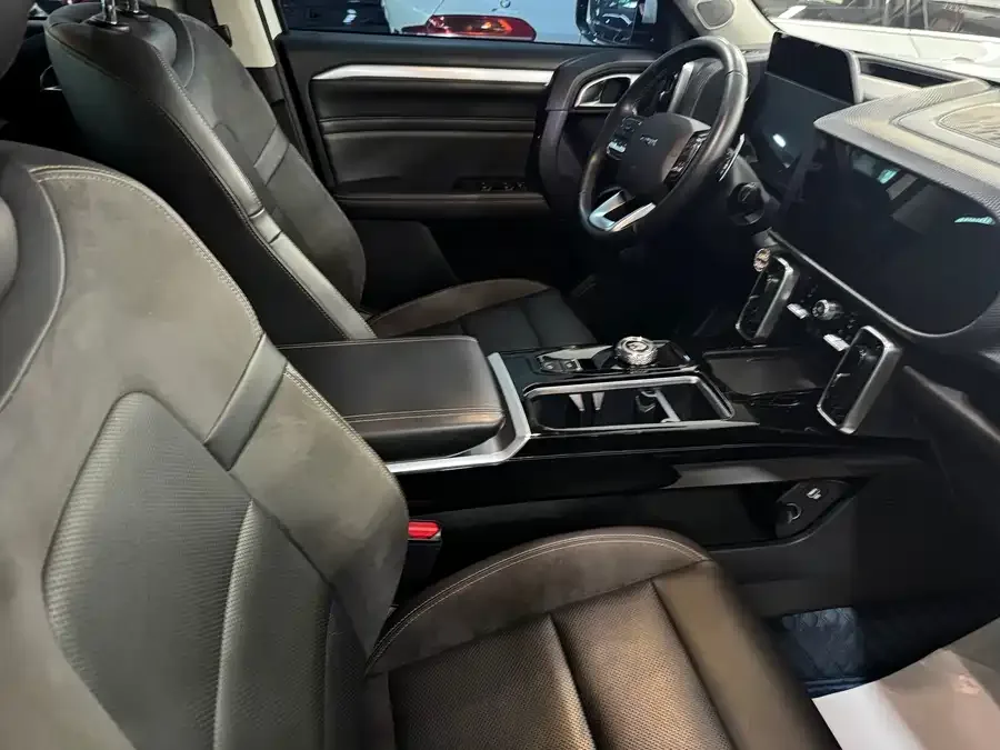 Haval Big dog Haval Big Dog 2022 2.0T DCT 4WD Roaring Sky Dog Hunting Edition 2022 — миниатюра 3