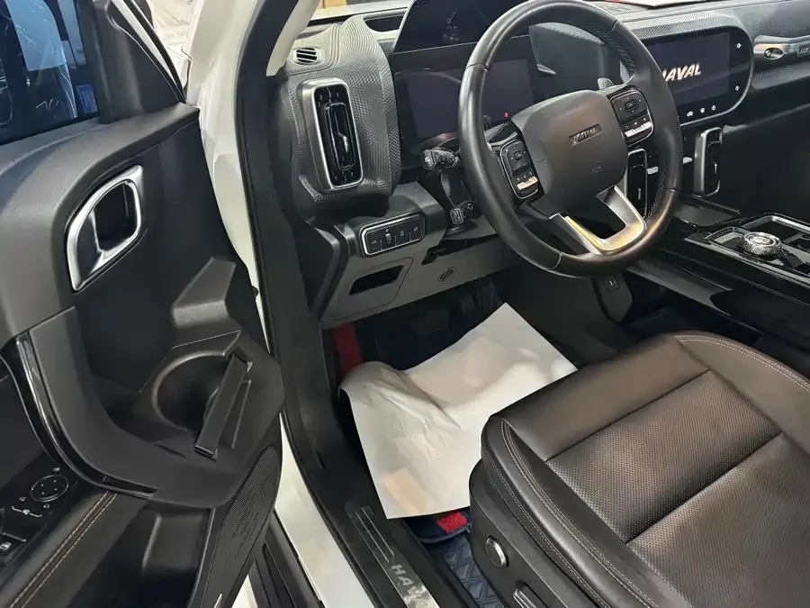 Haval Big dog Haval Big Dog 2022 2.0T DCT 4WD Roaring Sky Dog Hunting Edition 2022 — миниатюра 4