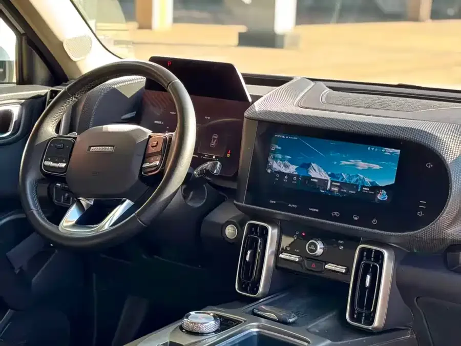 Haval Big dog Haval Big Dog 2022 1.5T DCT 2WD Husky Edition 2023 — миниатюра 2