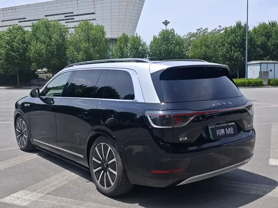 AITO M9 M9 2024 Extended Range Ultra Edition 42kWh 6-seater Edition 2024 — миниатюра 3