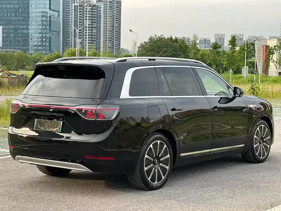 AITO M9 Wenjie M9 2025 Extended Range Ultra Edition 52kWh 6-Seat Version (896-line LiDAR) 2025 — миниатюра 3