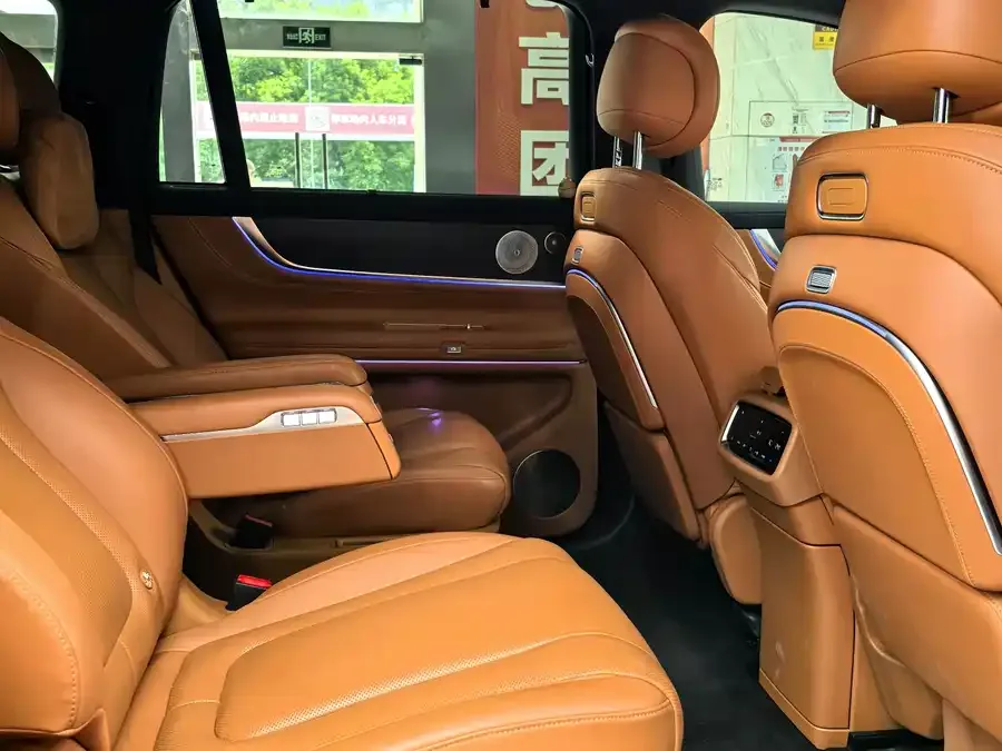 AITO M9 Wenjie M9 2024 Extended Range Max Edition 52kWh 6-seater Edition 2024 — миниатюра 5