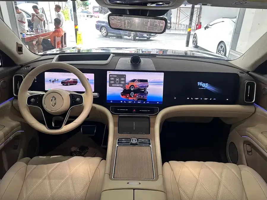 AITO M9 Wenjie M9 2025 Extended Range Ultra Edition 52kWh 6-Seat Version (192-line LiDAR) 2025 — миниатюра 4