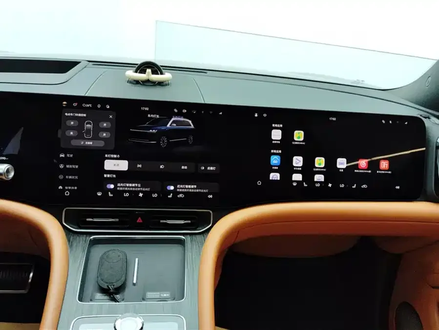 AITO M9 M9 2024 Extended Range Ultra Edition 52kWh 6-seater Edition 2024 — миниатюра 4