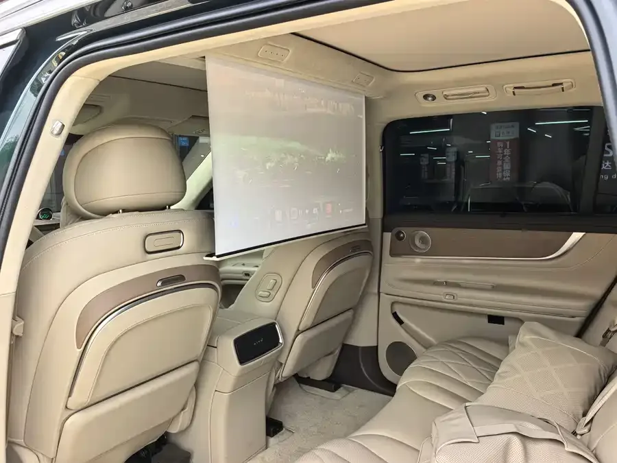 AITO M9 Wenjie M9 2024 Extended Range Ultra Edition 52kWh 5-seater Edition 2024 — миниатюра 5
