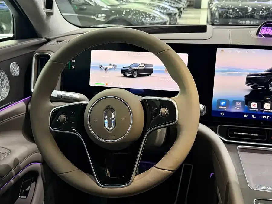AITO M9 Wenjie M9 2025 Extended Range Max Edition 52kWh 6-Seater (192-line LiDAR) 2025 — миниатюра 4
