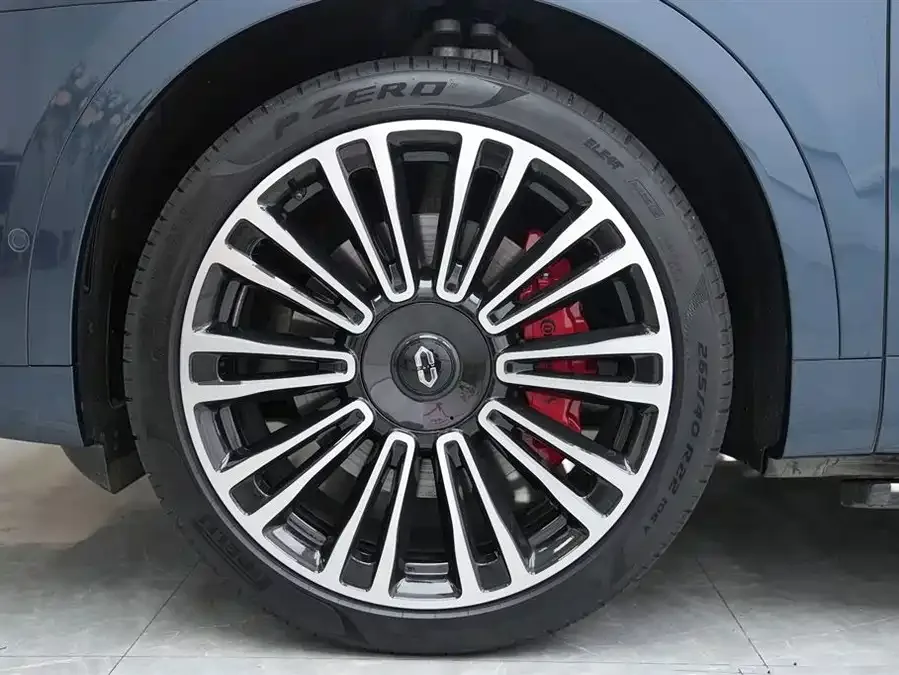 AITO M9 M9 2024 Extended Range Ultra Edition 42kWh 6-seater Edition 2024 — миниатюра 2