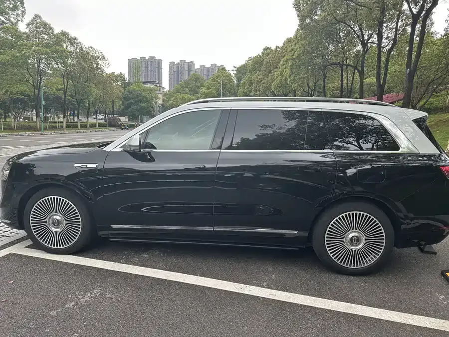AITO M9 M9 2024 Extended Range Ultra Edition 52kWh 6-seater Edition 2024 — миниатюра 5