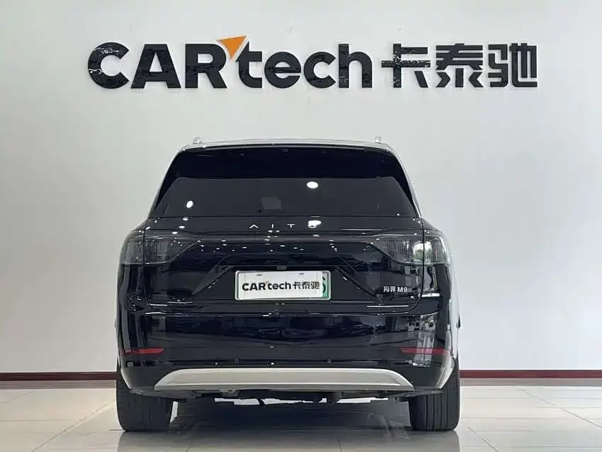AITO M9 M9 2024 Extended Range Ultra Edition 42kWh 6-seater Edition 2024 — миниатюра 2